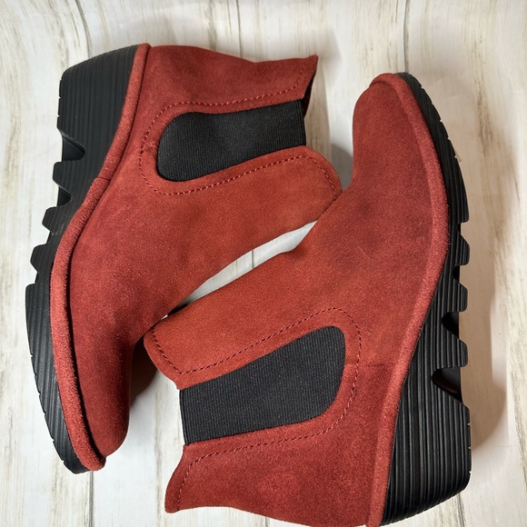 fly london phil chelsea boot